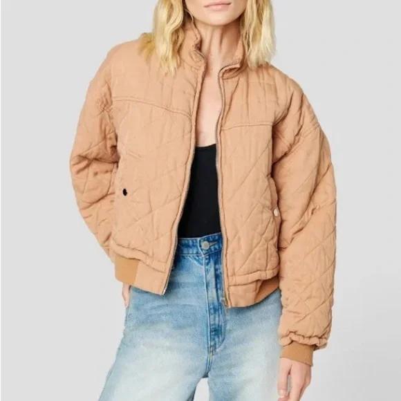 NWT Blank NYC Fallon For You Quilted Bomber Jacket Size M - Picture 2 of 4